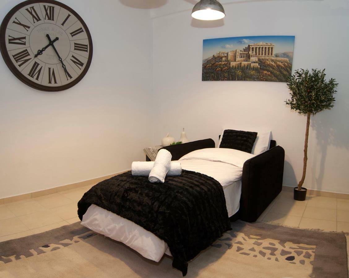 Just Athens Apt 130Sqm One Step From Metro Экстерьер фото